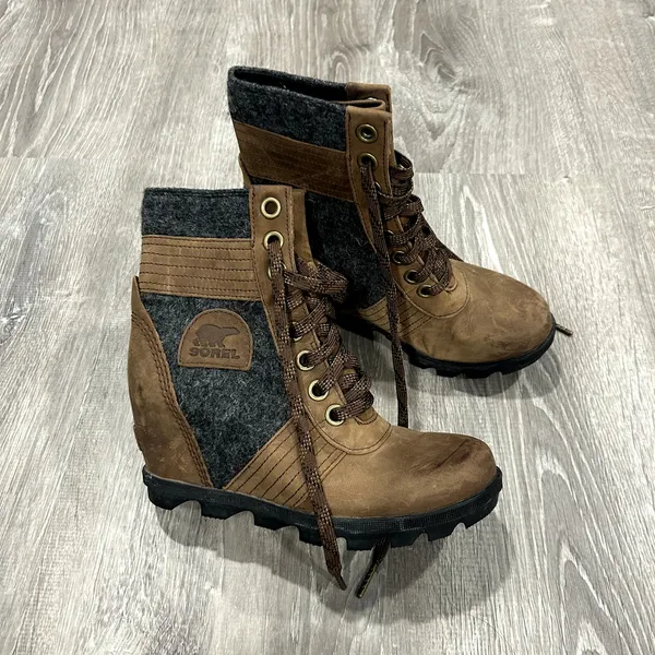Sorel Lexie Wedge boot Women’s Brown Lace-Up Wedge Ankle Winter Boots Size 6.5 - Image 2