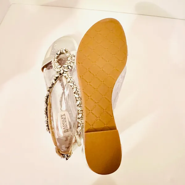 Badgley Mischka Embellished Feather Crystal Rhinestone Flat Sandals Womens Sz 9 - Image 11