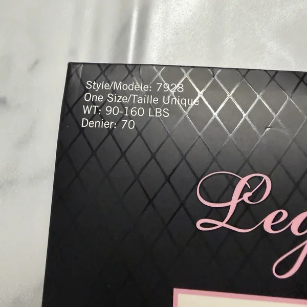Leg Avenue Spandex‎ Daisy Pantyhose Adult One Size Fits 90-160 Lbs 70 Denier - Image 5
