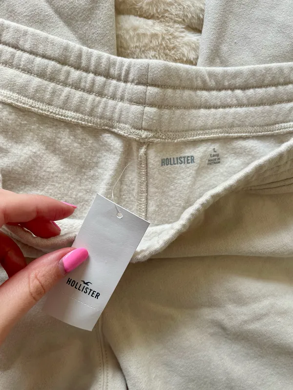 Hollister Sweatpants - Image 2