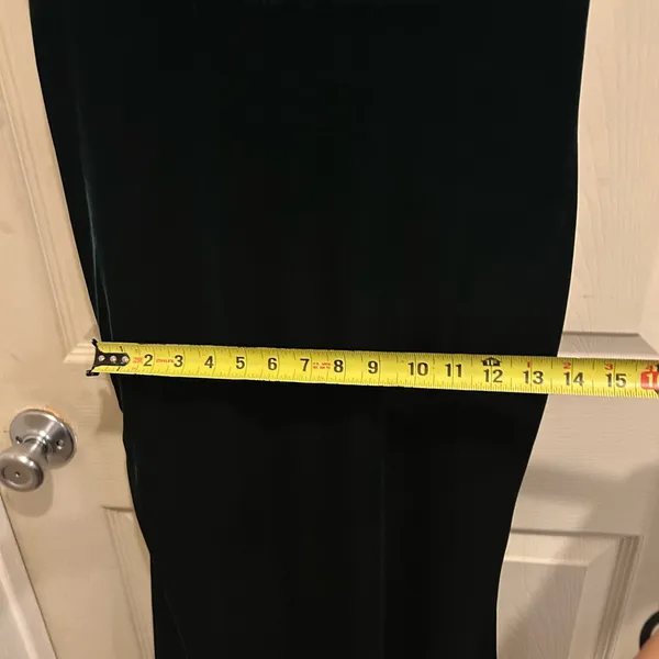 Revelry dark green sleeveless v neckline maxi dress, formal gown-Size 10 - Image 10