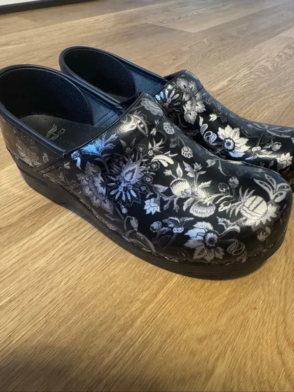 Dansko Professional Floral Patent Leather Clogs Women’s EU 41 US 10.5–11 - Image 6