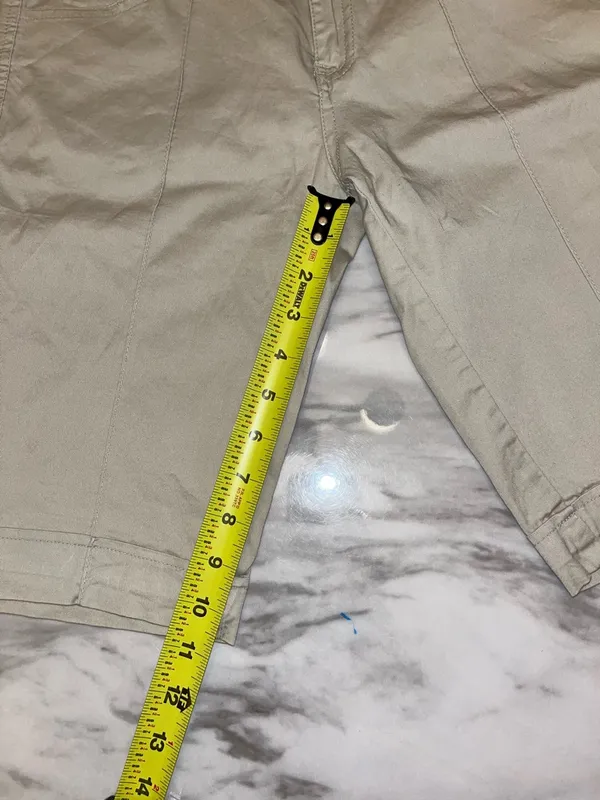 American Eagle Outfitters Beige Women’s Bermuda Shorts - Image 8