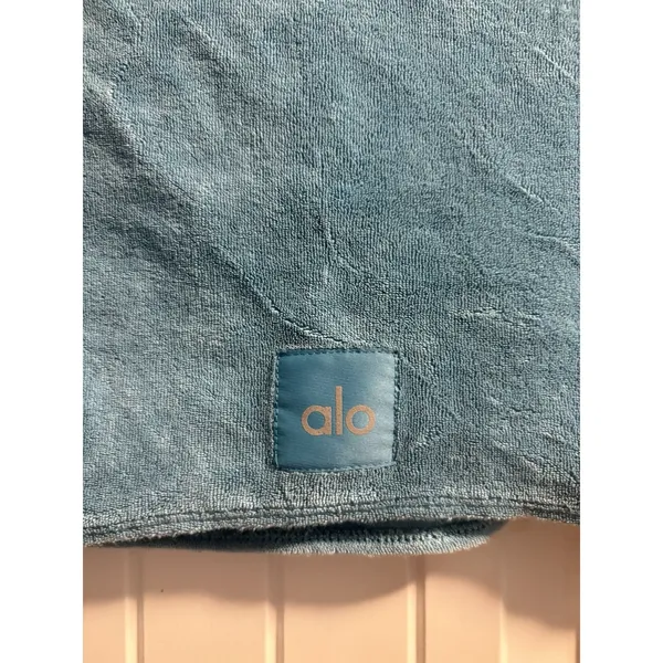 Alo Yoga Crop Top Womens Small Blue Terry Cloth Square Neck Short Sleeve Yoga - Image 4