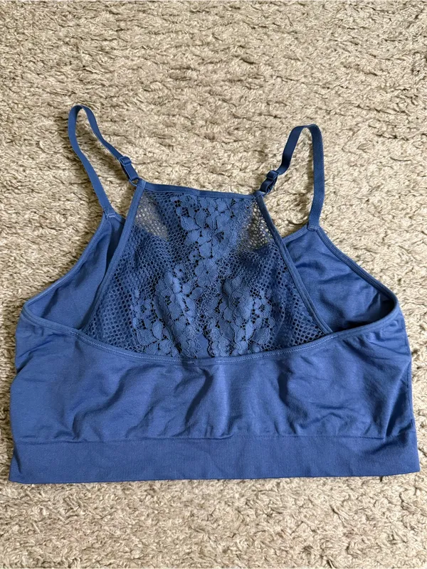 Cacique Cornflower Blue Lace X Crossover Back Bralette - size 14/16 - Image 3