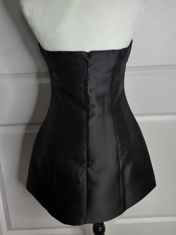 Boohoo Bandeau Satin A-Line Mini Dress Black Size 6 - Image 2
