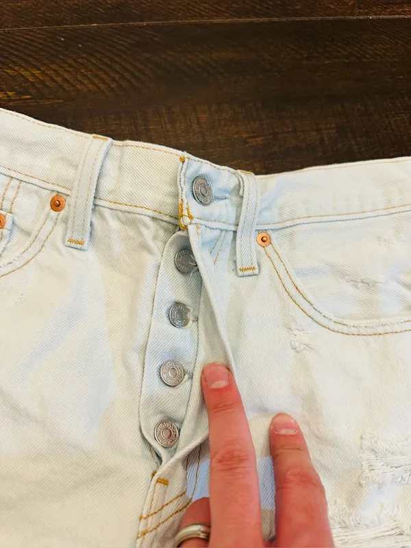 Levi’s 501 Distressed Women’s Light Wash Button Fly Shorts-Size 26 - Image 2