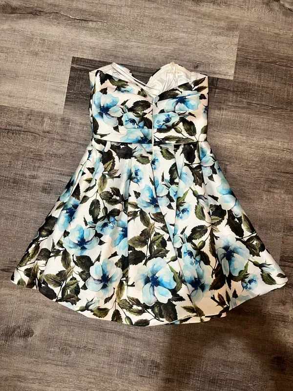 LA FEMME Short Floral Prom/Cocktail Dress Style #24523 - Image 4