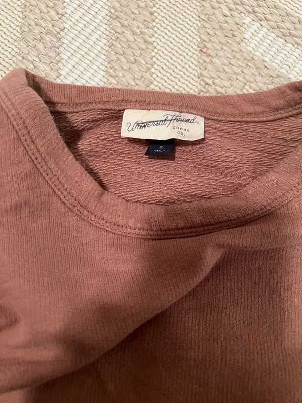 Universal Threads Brown Crewneck Cropped S - Image 3