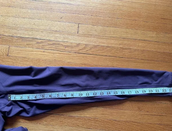 Plum Kamo Fitness Exercise Pants, Size Small - Image 4