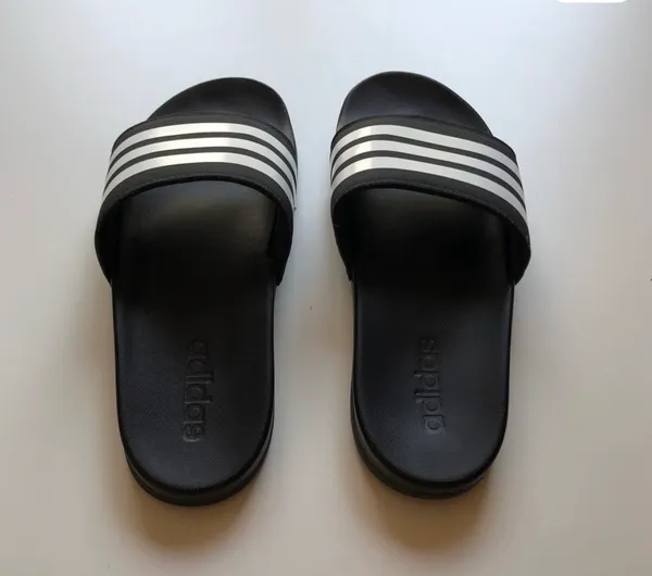 Adidas Sandals Slide - Image 3