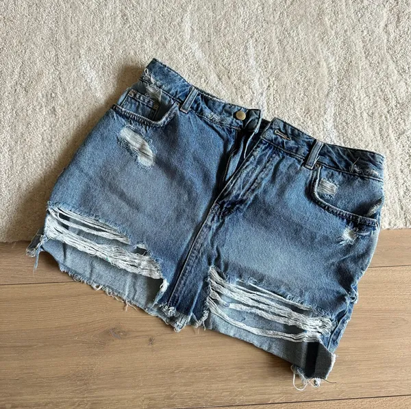 Jean Mini Skirt Size 6 - Image 2