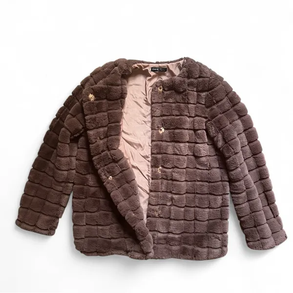 Chocolate Brown Faux Fur Grid Coat – Soft Plush Jacket, Size XS, Elegant & Cozy - Image 6