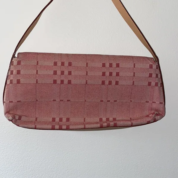 Burberry Vintage Authentic Red Denim Shoulder Bag - Image 4