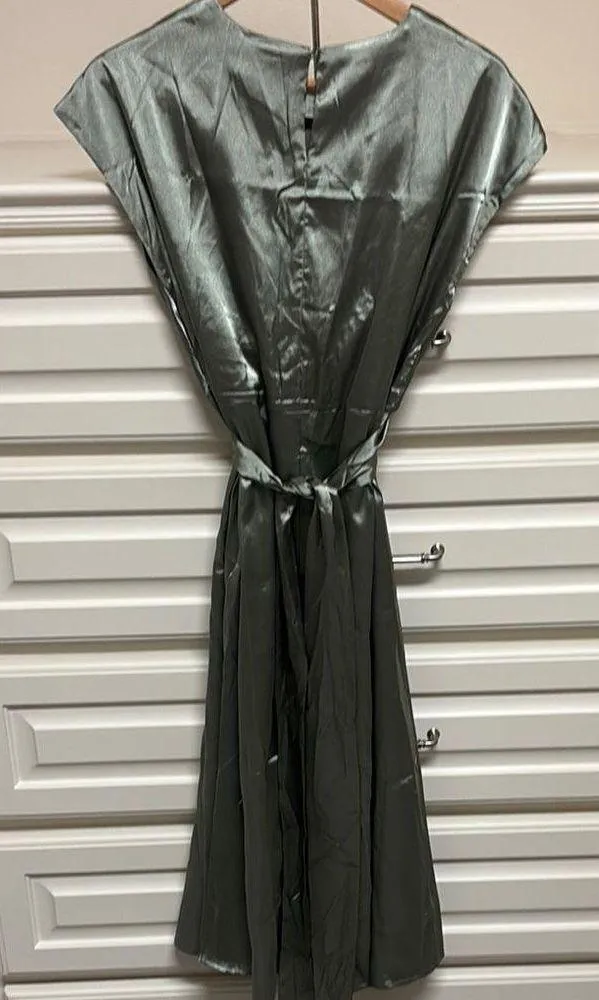 Cupshe Green Maxi Wrap Dress - Image 6