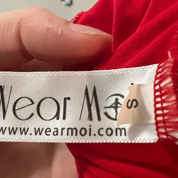 Red wear moi leotard - Image 4