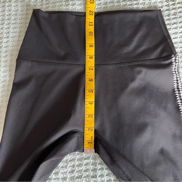 Aerie Offline Goals Black Crochet 7/8 Leggings M Medium - Image 8
