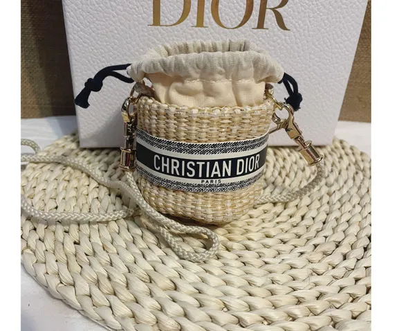 Dior cosmetic Bag Pouch clutch Crossbody - Image 2