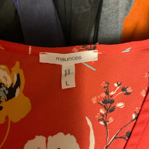Maurices Red Floral Blouse - Image 6