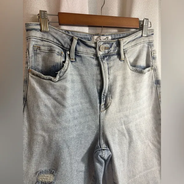 Risen High Rise Distresed Crop Straight‎ Denim Jeans Light Wash Size 7/28 0437 - Image 2