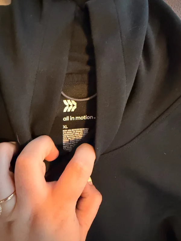 Black hoodie Size L - Image 2