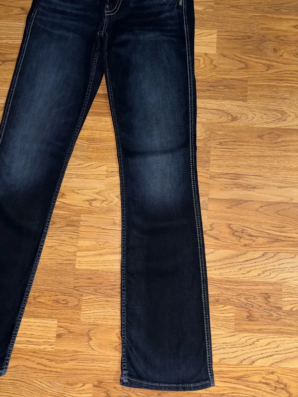 Silver Jeans Co Suki Slim Boot Women’s Size 31x35 Tall Dark Wash Embroidered - Image 6