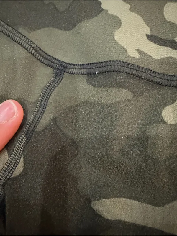 Lululemon Align High-Rise Crop 21” Heritage Camo Size 6 - Image 8