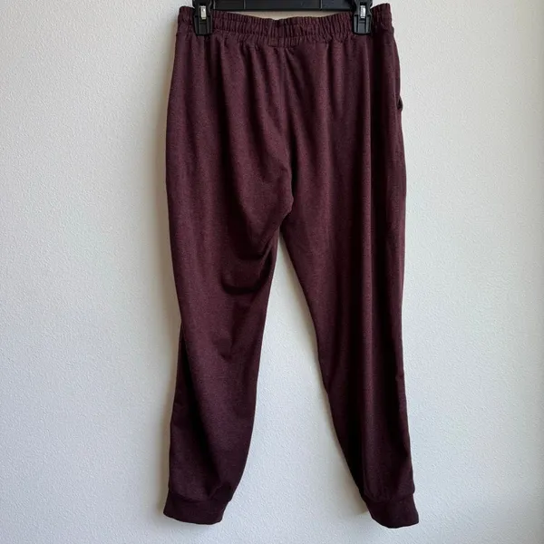 Vuori Pants Womens Small Performance Ruby Red Jogger Drawstring Lightweight - Image 5