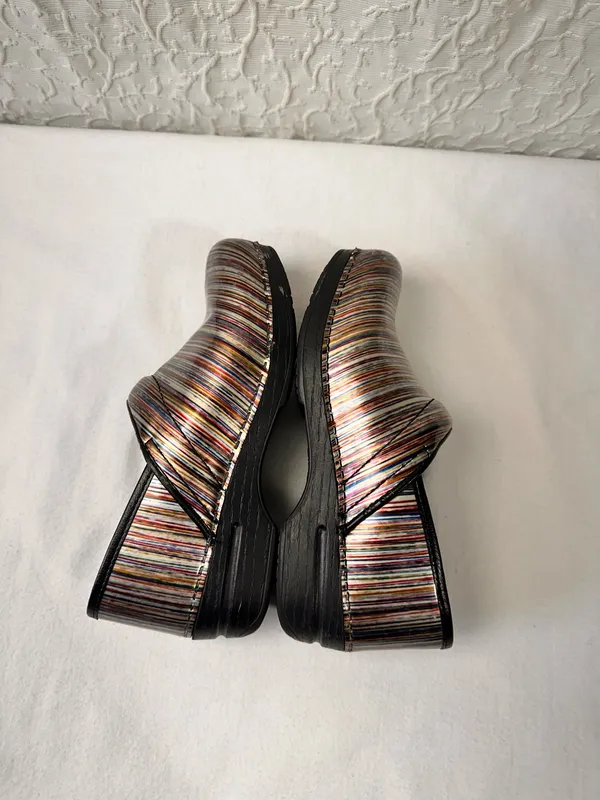 Dansko Women's Clogs Size 39 8.5 Professional Shoes Multicolor Leather Comfort - Image 9