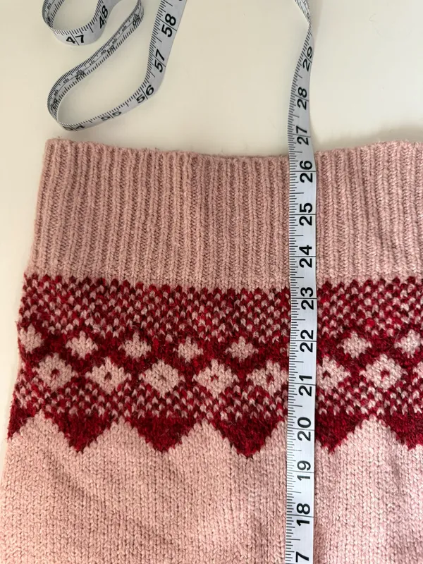 American Eagle Jegging Fit Sweater Pink Red Fair Isle Oversized - Image 7