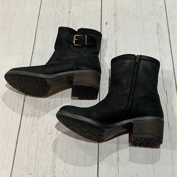 Steve Madden Graaber black heeled leather booties - Image 4
