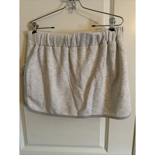 NWT Bucket List Hold Your Hand Skort Ash Gray Large Athleisure Preppy - Image 3