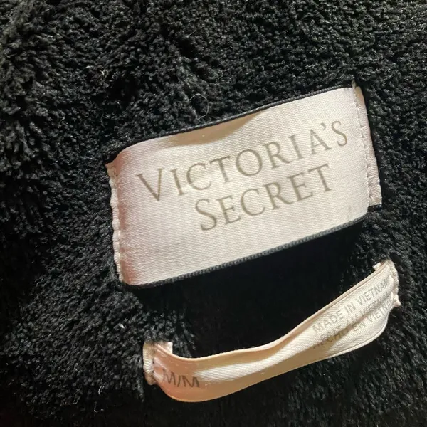 Victoria's Secret Women's Black Plush Hooded with Belt & Embroidered VS Logo M/L - Image 10