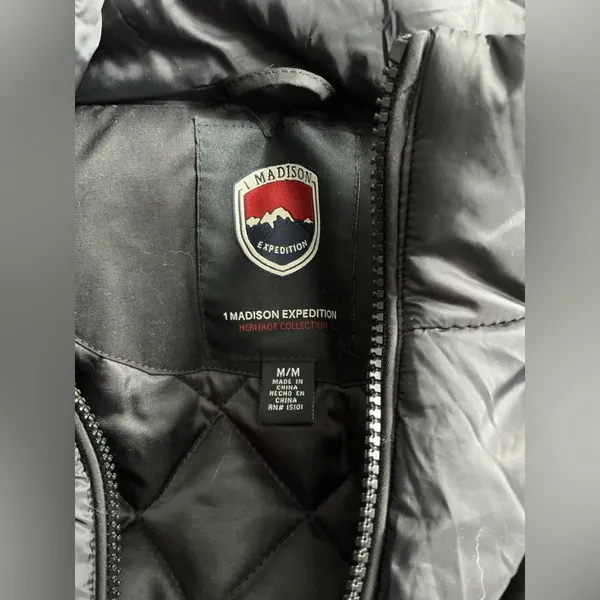 Women’s winter coat 🖤 EUC 🖤 Black Size M - Image 11