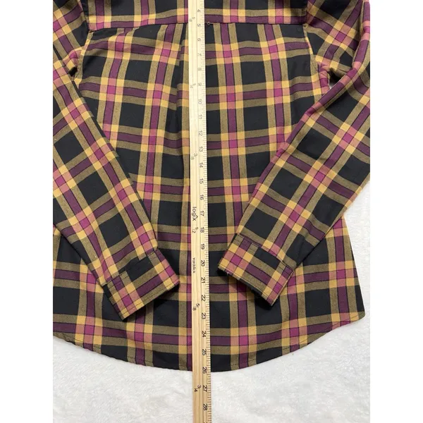 Dixxon Flannel Women's 22 Jumps Shirt Plaid Button Down Size Medium - Image 10