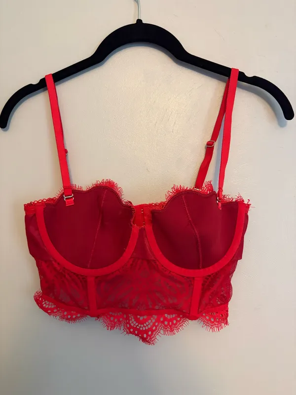 Victoria's Secret Bra - Image 3