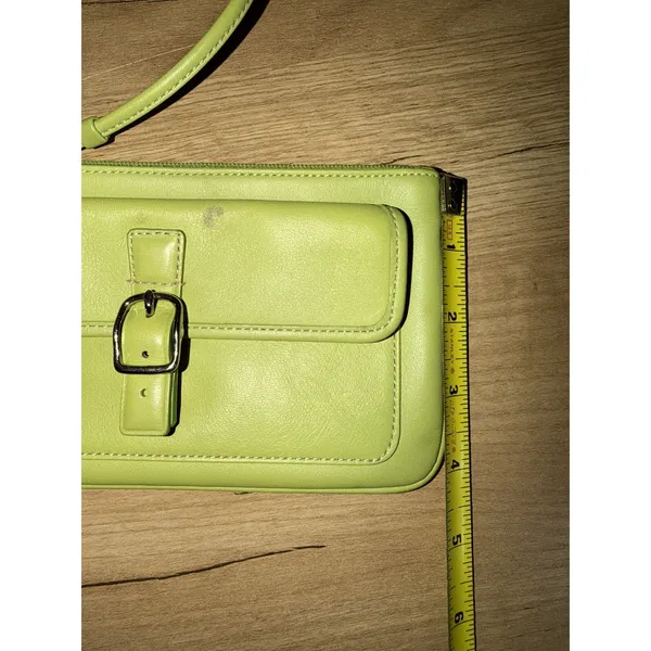 Coach Lime Green Pistacho Soho Signature Leather Wristlet Vintage Clutch Y2K M - Image 7