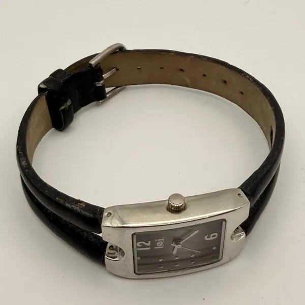 Vintage L.e.i. Y2K Split-Strap Fashion Watch LEIL 9530 Working New Battery - Image 4
