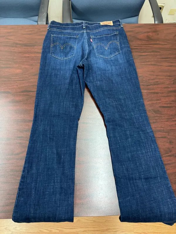 Levi’s Class Bootcut Dark Wash Jeans Size 6 - Image 2