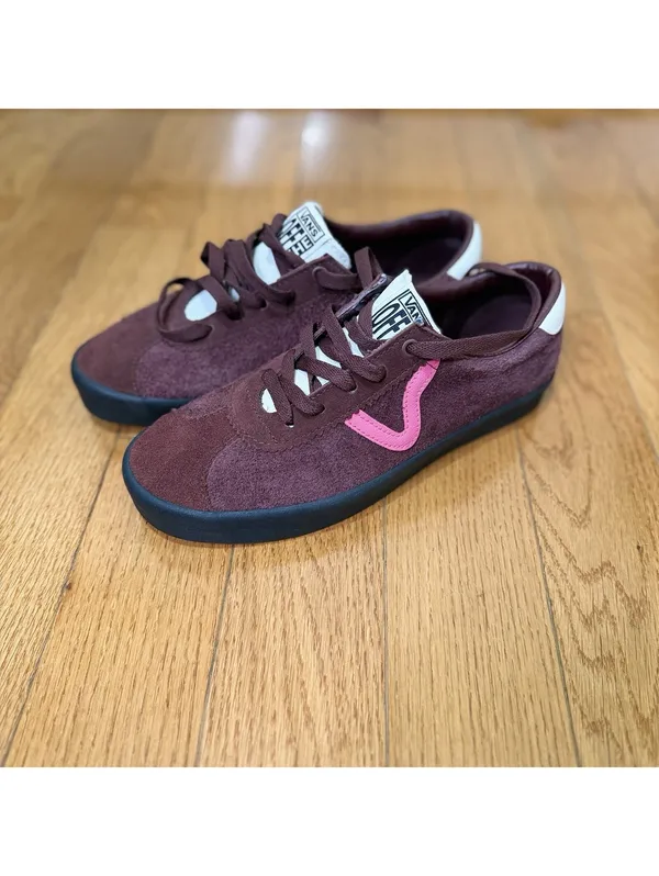 Size 8.0 Men’s US Vans Burgundy Suede Low-Top Sneakers with Pink Accent , 9.5 W - Image 4