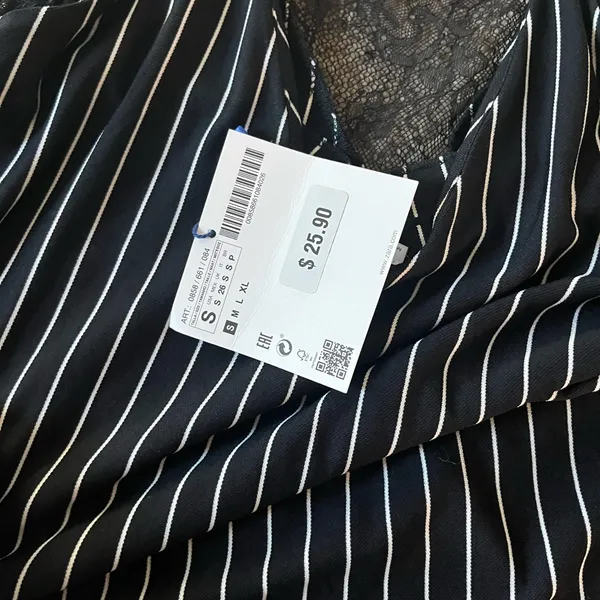 ZARA Black and White Striped lace cami Top never worn - Image 5