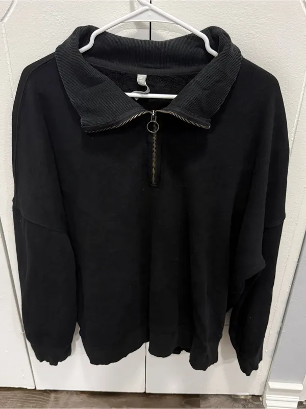 Athleta Black Cozy Karam 1/4 Zip Pullover - Image 3