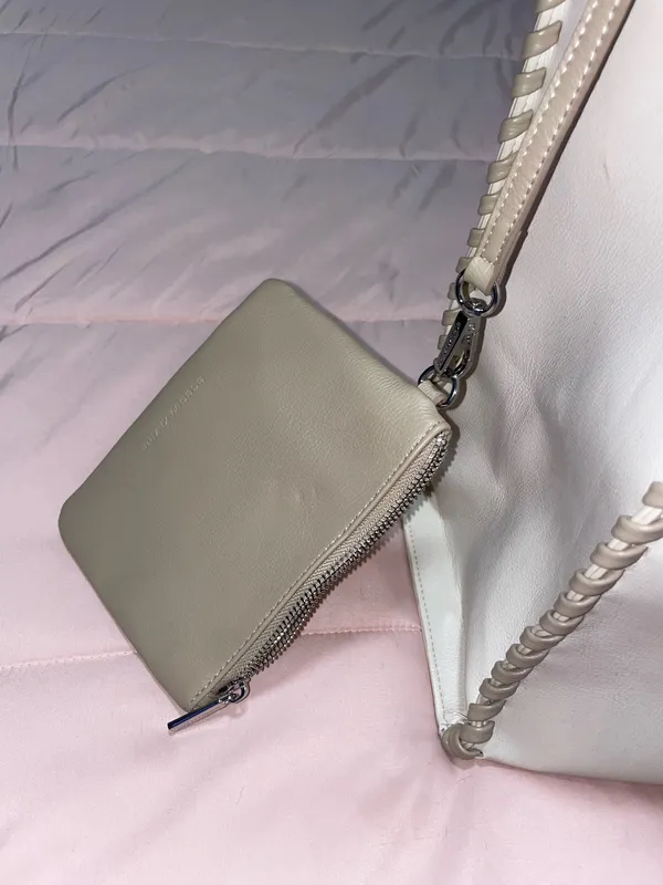 BCBGMAXAZRIA Tote Bag - Image 8
