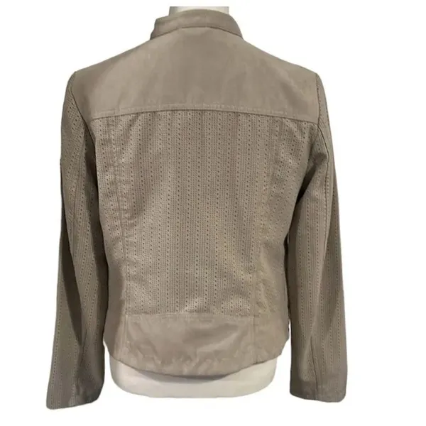 ✨Kenneth Cole Reaction Suede Laser Cut Jacket✨ - Image 3