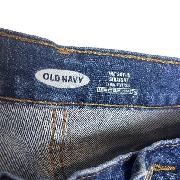 Old Navy Women's‎ 8 Jeans Sky High Straight Extra High Waisted Denim Blue Rolled - Image 4