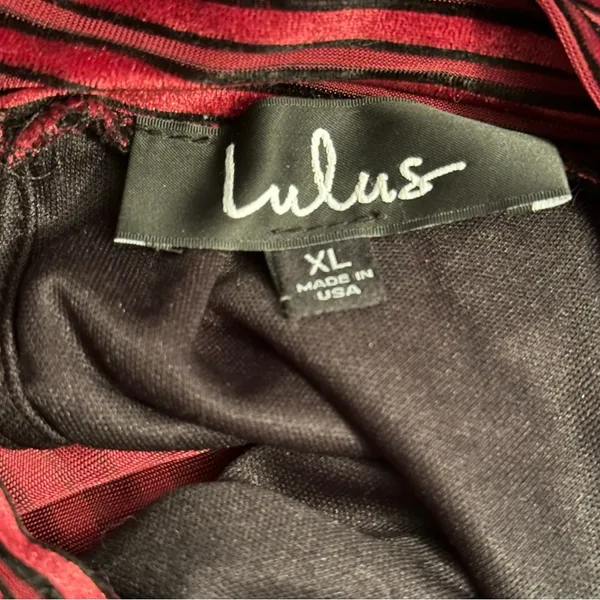Lulus Ticket to Chic striped velvet balloon sleeve dress - Image 10