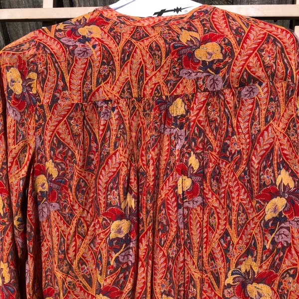 Lucky Brand long sleeve Floral Print blouse L - Image 8