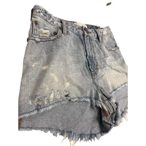 NEW NWT One teaspoon Sz 26 2 light wash distressed raw hem light wash shorts - Image 2