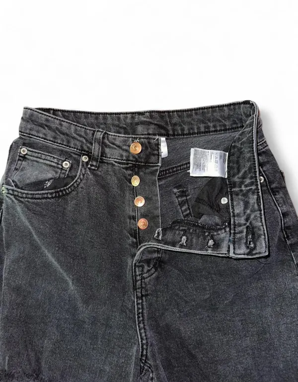 H&M Black Jeans - Image 4