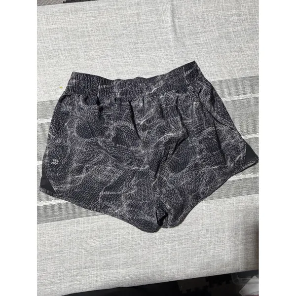All In Motion Womens Medium Grey Black Printed‎ Running Athletic Shorts Liner - Image 5